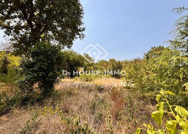 Terrain à vendre de 1 085 m²
