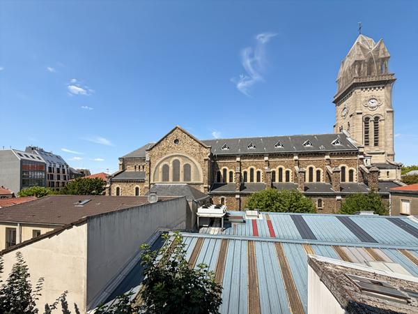 Appartement  Bas-Montreuil limite Vincennes 3 pièce(s) 71.45m² avec place   de parking et local vélo