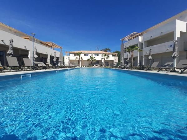 Appartement T3 ,Un cocon serein dans une résidence les pieds dans l'eau