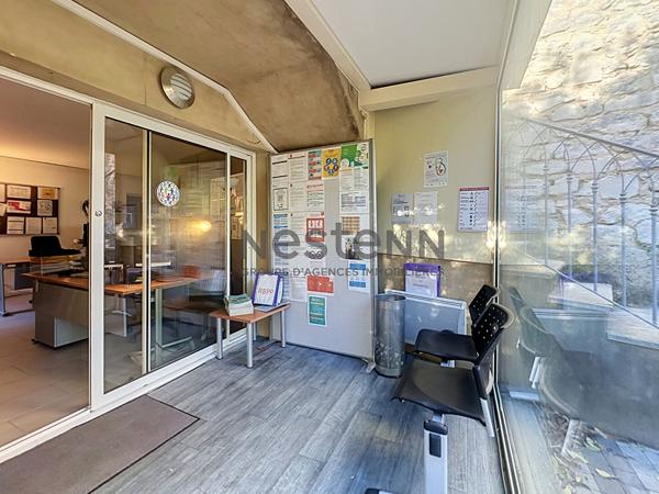 A VENDRE IMMEUBLE DE RAPPORT - LOCATAIRES EN PLACE - CENTRE VILLE SAINT PAUL TROIS CHATEAUX