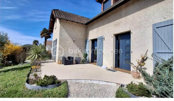 Maison de 220 m²