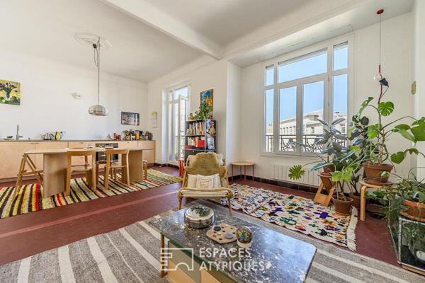 Appartement Art déco rénové avec balcon – Foch