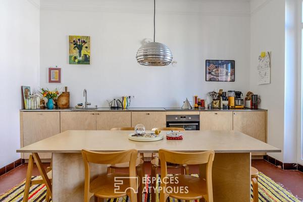 Appartement Art déco rénové avec balcon – Foch