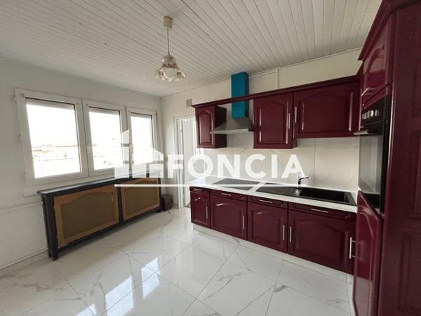 Location Appartement 3 pièces 84 m² - 6 RUE DU LICHTENBERG Hoenheim 67800