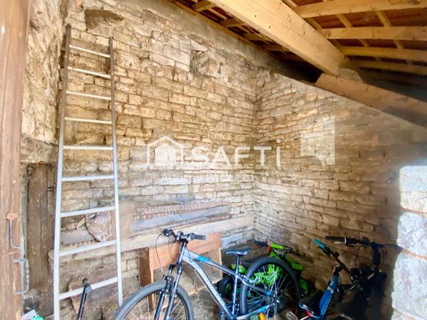 Maison contemporaine avec le cachet de l'ancien - 3 chambres de 102m2 avec terrasse et parking sécurisé