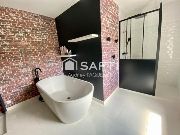 Maison contemporaine avec le cachet de l'ancien - 3 chambres de 102m2 avec terrasse et parking sécurisé