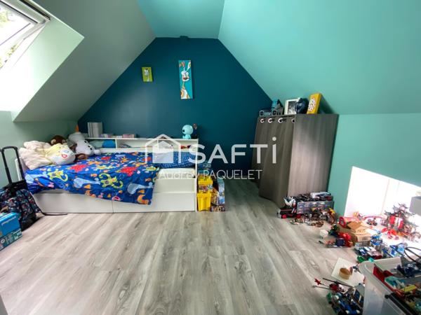 Maison contemporaine avec le cachet de l'ancien - 3 chambres de 102m2 avec terrasse et parking sécurisé