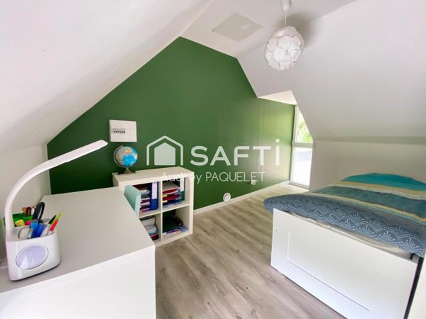 Maison contemporaine avec le cachet de l'ancien - 3 chambres de 102m2 avec terrasse et parking sécurisé