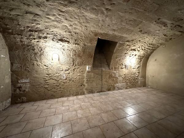 A vendre, plein centre ville de Périgueux, superbe Immeuble de 237 m² sur 4 niveaux