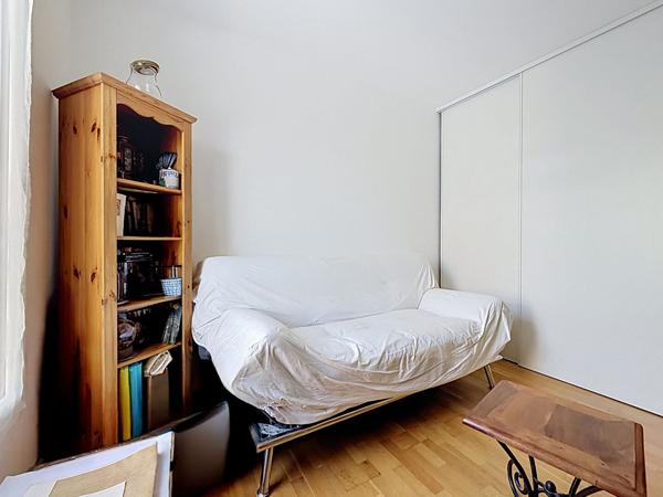 Charmant appartement 3 pièces à vendre à Marseille Saint-Tronc - Lumineux et bien équipé