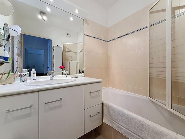 Charmant appartement 3 pièces à vendre à Marseille Saint-Tronc - Lumineux et bien équipé