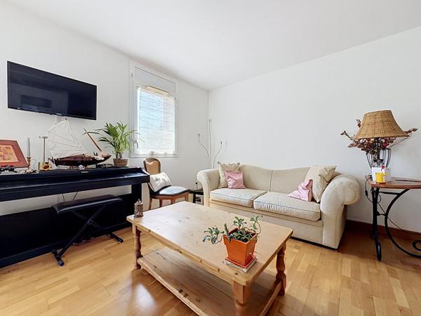 Charmant appartement 3 pièces à vendre à Marseille Saint-Tronc - Lumineux et bien équipé