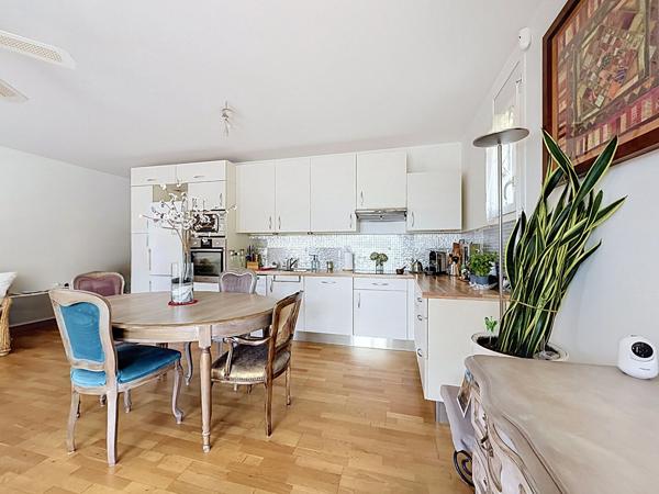 Charmant appartement 3 pièces à vendre à Marseille Saint-Tronc - Lumineux et bien équipé