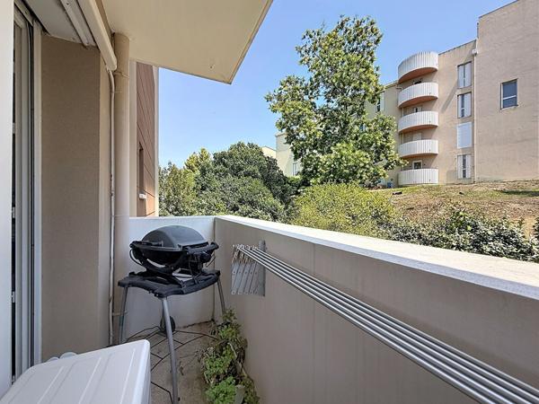 Charmant appartement 3 pièces à vendre à Marseille Saint-Tronc - Lumineux et bien équipé