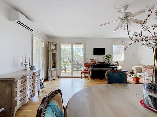 Charmant appartement 3 pièces à vendre à Marseille Saint-Tronc - Lumineux et bien équipé