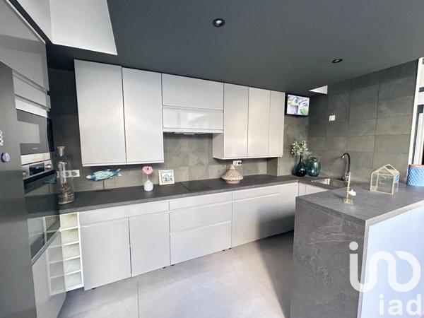 Maison à vendre 6 pièces 140 m² Le Pian-Médoc