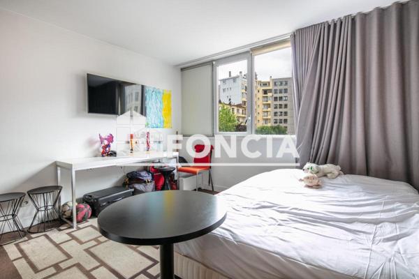 À vendre Studio 23.41 m² - Grenoble 38000