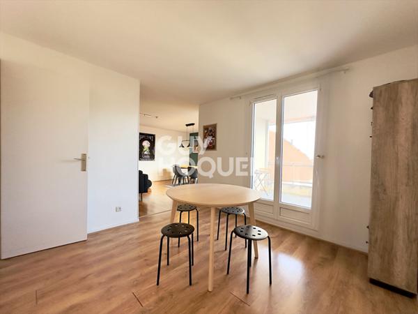 À vendre : Appartement spacieux de 4 pièces à Compiègne