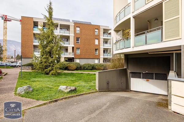Appartement à vendre 3 pièces 55m² Gières (38610)