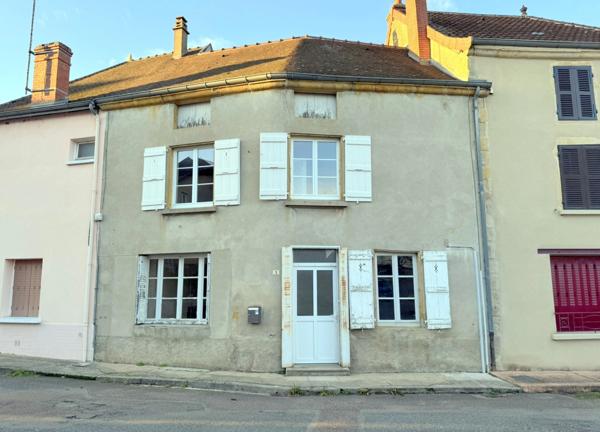 Maison à vendre 4 pièces proche de LA CLAYETTE (71)