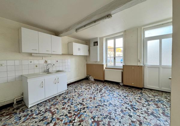 Maison à vendre 4 pièces proche de LA CLAYETTE (71)