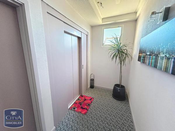 Appartement à vendre 5 pièces 213.45m²