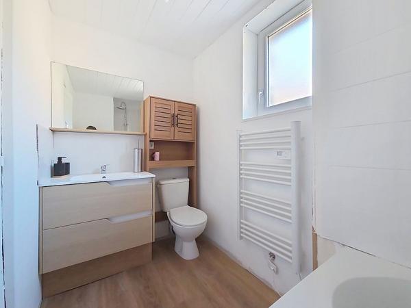 Maison - Sablonnières - 4 pièces de 74m² - Terrain 1296m² avec Garage