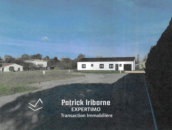 Saintes (17100) Maison individuelle de plain pied.