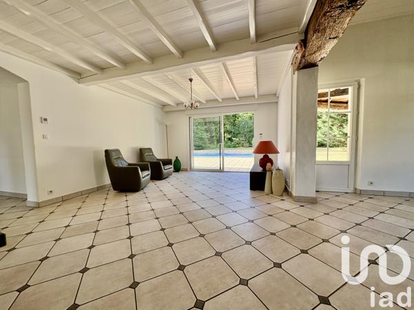 Maison à vendre 9 pièces 225 m² Breuillet