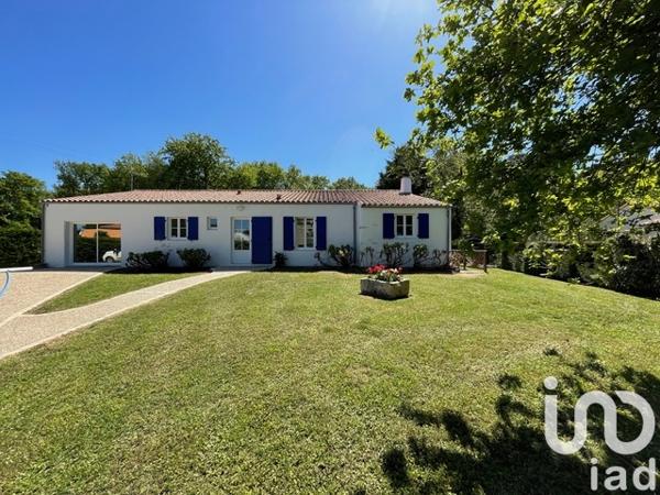 Maison à vendre 9 pièces 225 m² Breuillet