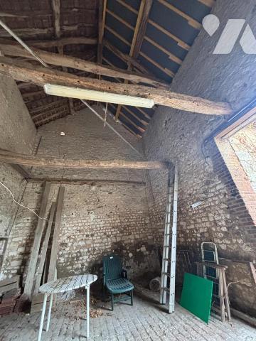 Criquebeuf, maison ancienne