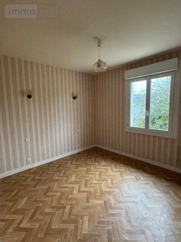 Maison à vendre à Saumur dans le Maine-et-Loire (49400), ref : 49105-662