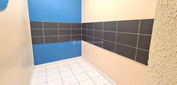 Location Local commercial 4 pièces 80 m2 à Albi