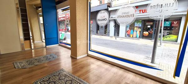 Location Local commercial 4 pièces 80 m2 à Albi