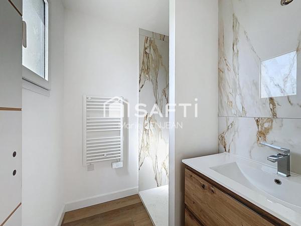 Villa neuve 5 pièces - 116 m² - 1240 m² de terrain.