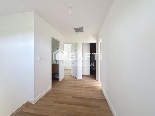 Villa neuve 5 pièces - 116 m² - 1240 m² de terrain.