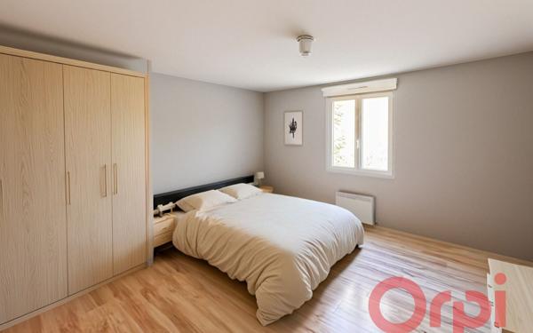 Maison à vendre    6 pièces • 322 m2 Saint-Florent-sur-Cher