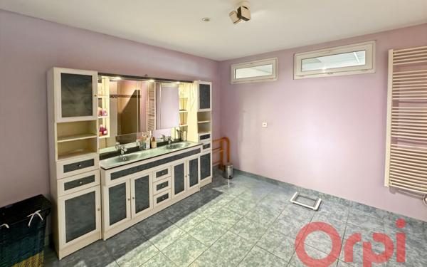 Maison à vendre    6 pièces • 322 m2 Saint-Florent-sur-Cher