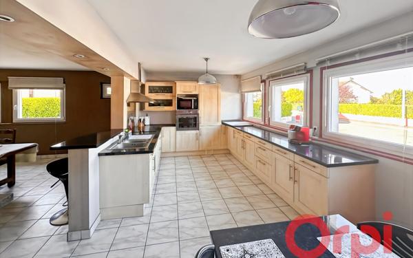 Maison à vendre    6 pièces • 322 m2 Saint-Florent-sur-Cher
