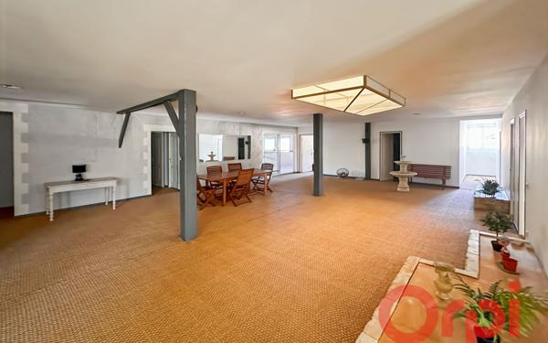 Maison à vendre    6 pièces • 322 m2 Saint-Florent-sur-Cher