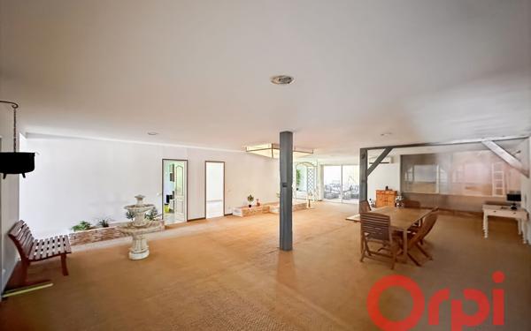 Maison à vendre    6 pièces • 322 m2 Saint-Florent-sur-Cher