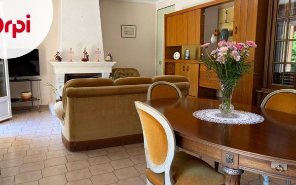 Maison à vendre    4 pièces • 132,15 m2 Saint-Paul-Trois-Châteaux