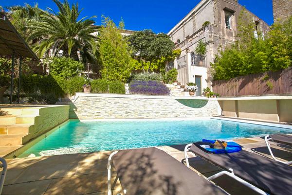 Commerce à vendre à Pézenas (34120) - Hérault