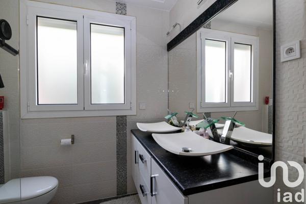 Maison à vendre 5 pièces 120 m² Villecresnes