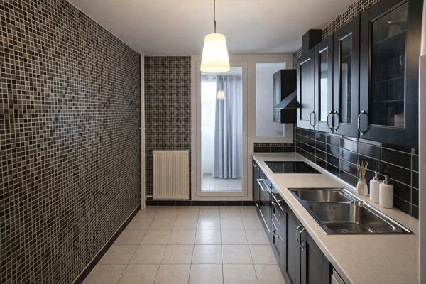 Appartement Chenove 5 pièce(s) 90.27 m2