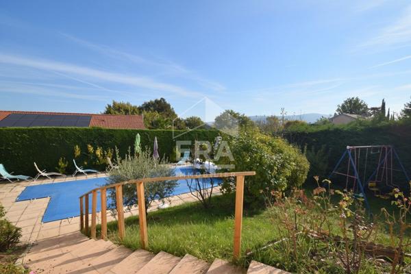 Maison à vendre à Chazay d'Azergues - 4 chambres, piscine et jardin
