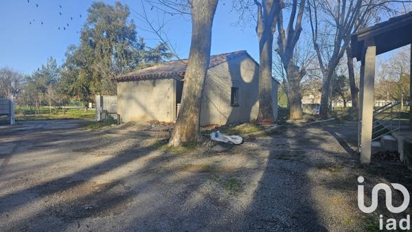 Immeuble à vendre 58 m² Nîmes