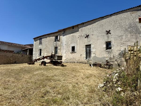 Maison à vendre à Brossac (16480) - Charente