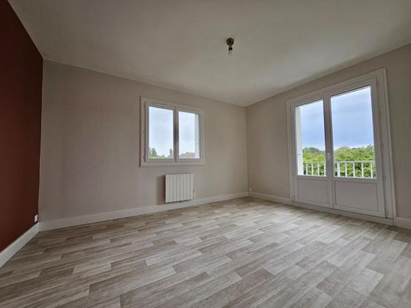 APPARTEMENT T2 ANGOULEME