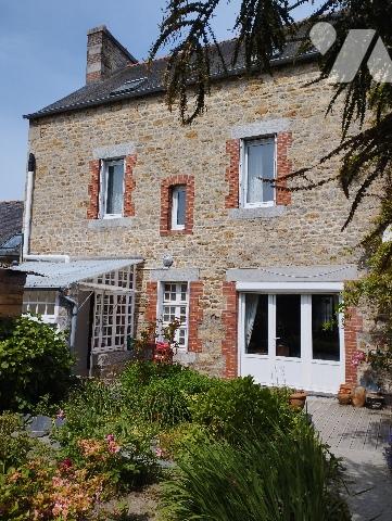 maison de CENTRE VILLE GUINGAMP